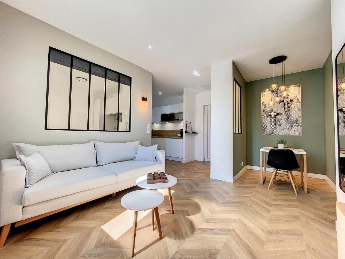 Créon Appartchic - Appartement Standing - Plein Centre & Parking Prive מראה חיצוני תמונה