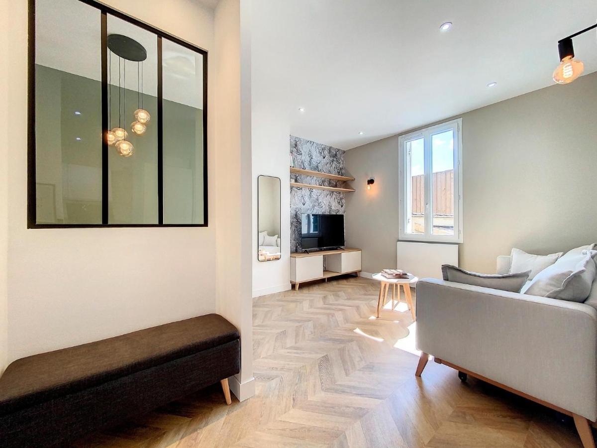 Créon Appartchic - Appartement Standing - Plein Centre & Parking Prive מראה חיצוני תמונה